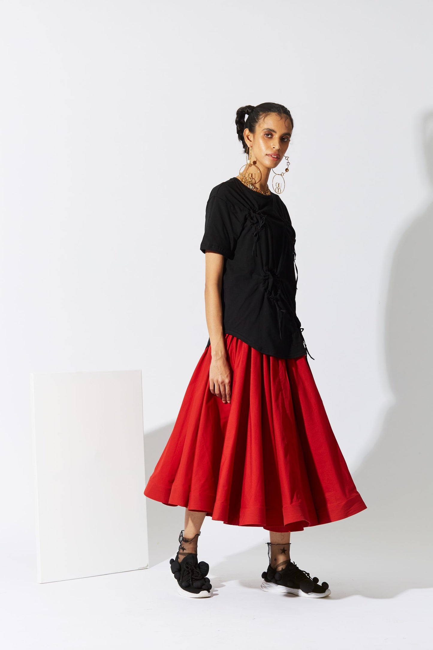 QUOD SLIP SKIRT IN RED